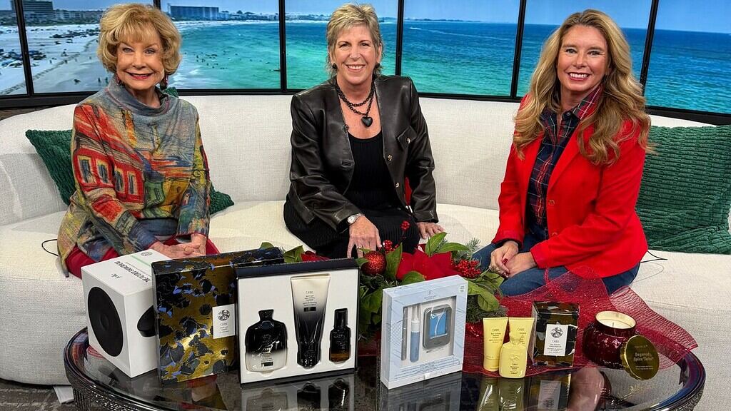 Cutting Loose Holiday Gifts Main